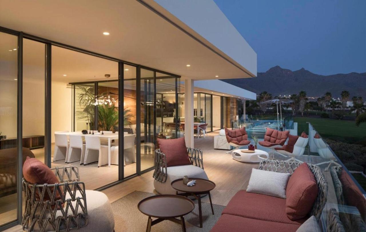 Luxury Villa Rebeka - Heated Pool And Jacuzzi Costa Adeje  Kültér fotó