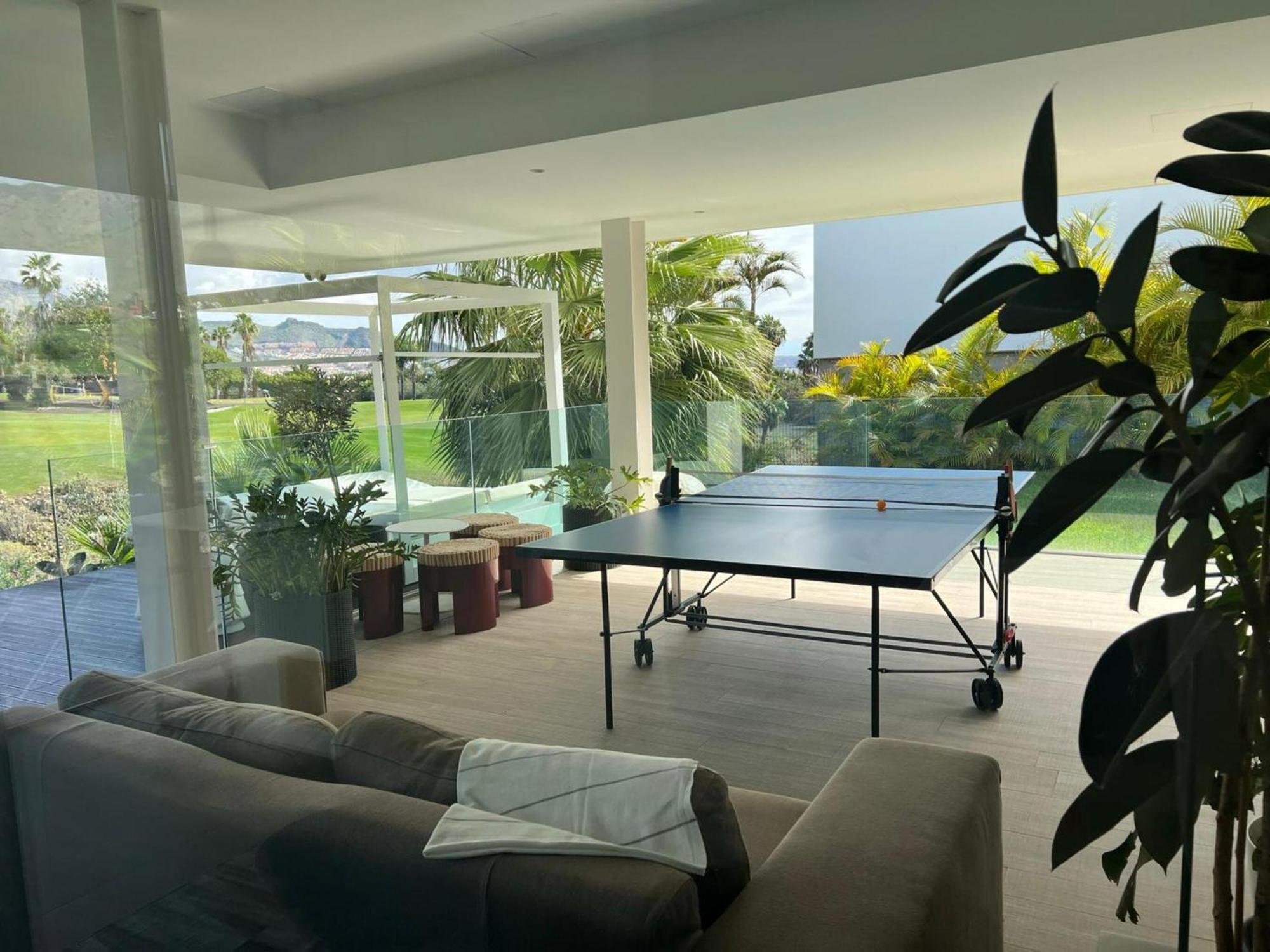 Luxury Villa Rebeka - Heated Pool And Jacuzzi Costa Adeje  Kültér fotó